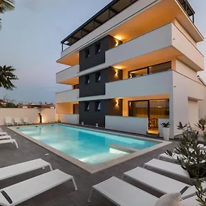 Mirabilis Couette-café Zadar